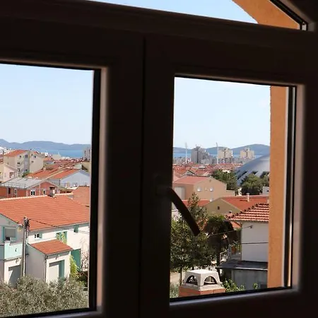 Apartamento Toni Privlacka 32 *