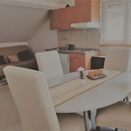 Apartmán Toni Privlacka 32