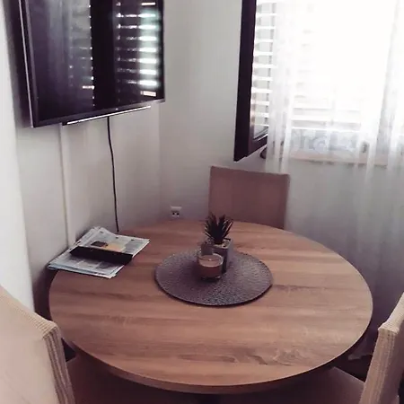 Toni Privlacka 32 扎达尔